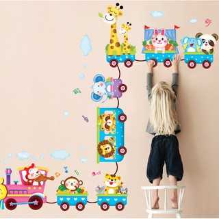 Decal dán tường Đoàn xe vui vẻ