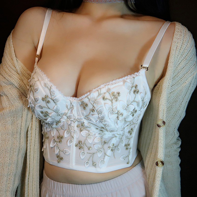 Áo lót A024 mút mỏng có gọng dáng Croptop