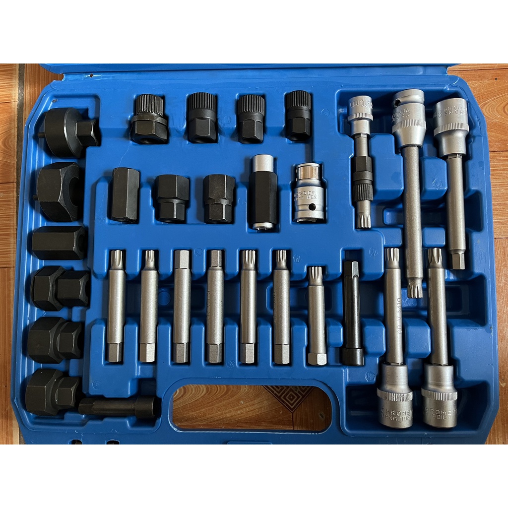 Bộ khẩu tuýp tháo puly máy phát 30 chi tiết