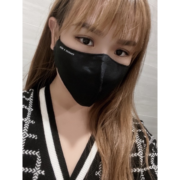 Khẩu trang CNK gift kèm dustbag xịn