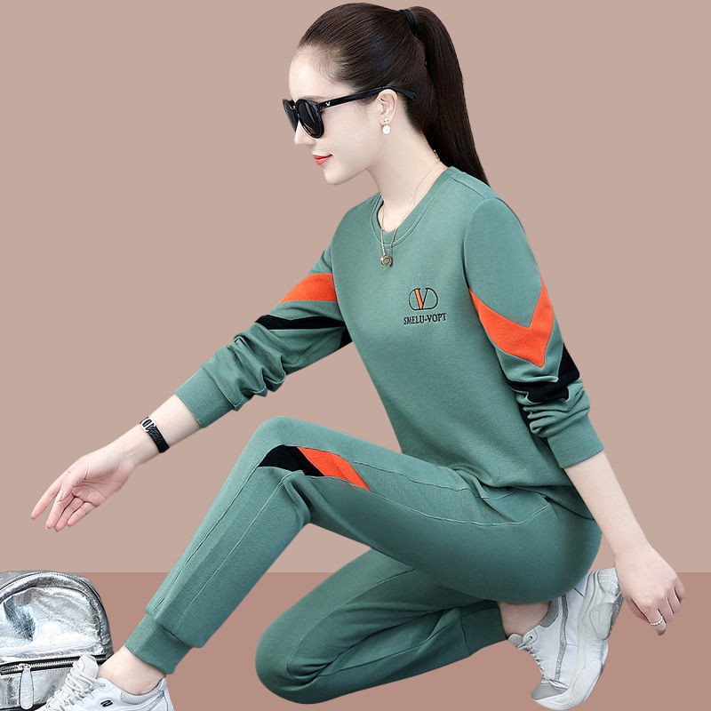 Bộ quần áo thể thao phụ nữ năm 2021 mùa thu mới thời trang áo len dài tay dài tay quần áo chạy bộ rộng rãi phương Tây bộ