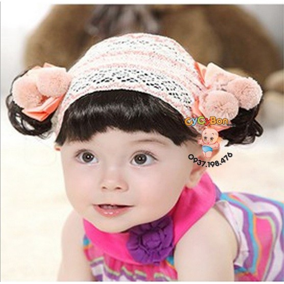 Băng Đô Turban Tóc Giả Cho Bé Gái Kèm Tóc Mái và Tóc Giả Xoăn 2 Bên -Thun Co Giãn Đính 2 Quả Bông Cam Siêu Xinh !