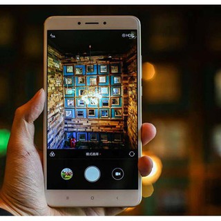 Điện thoại Xiaomi Mi Max 2 - 4Gb (Vàng)