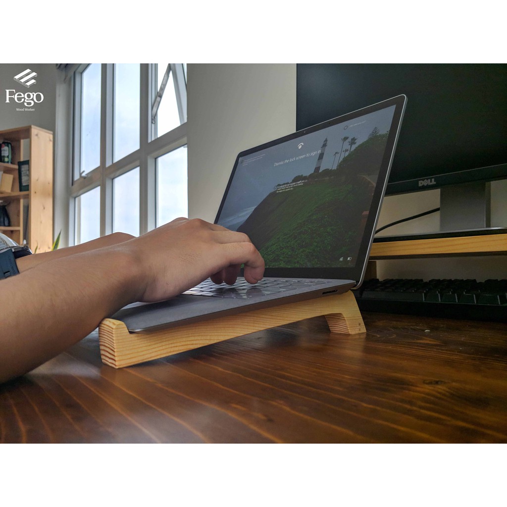 Giá đỡ laptop FEGO chân kê tản nhiệt chống trượt cho máy tính xách tay bằng gỗ