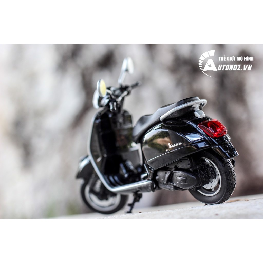 Mô hình xe Vespa GTS 125CC 2017 Black 1:18 Welly 7171C