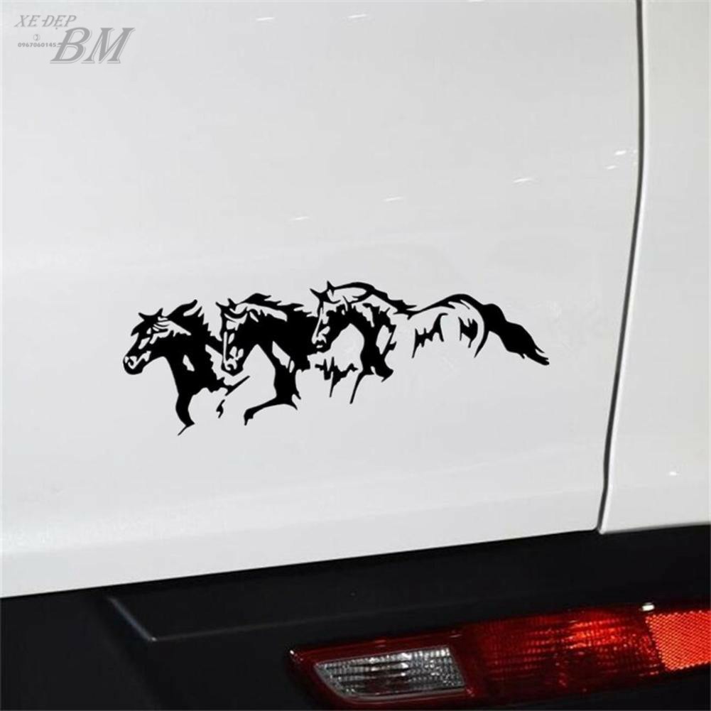 Decal dán trang trí hình con ngựa dán xe