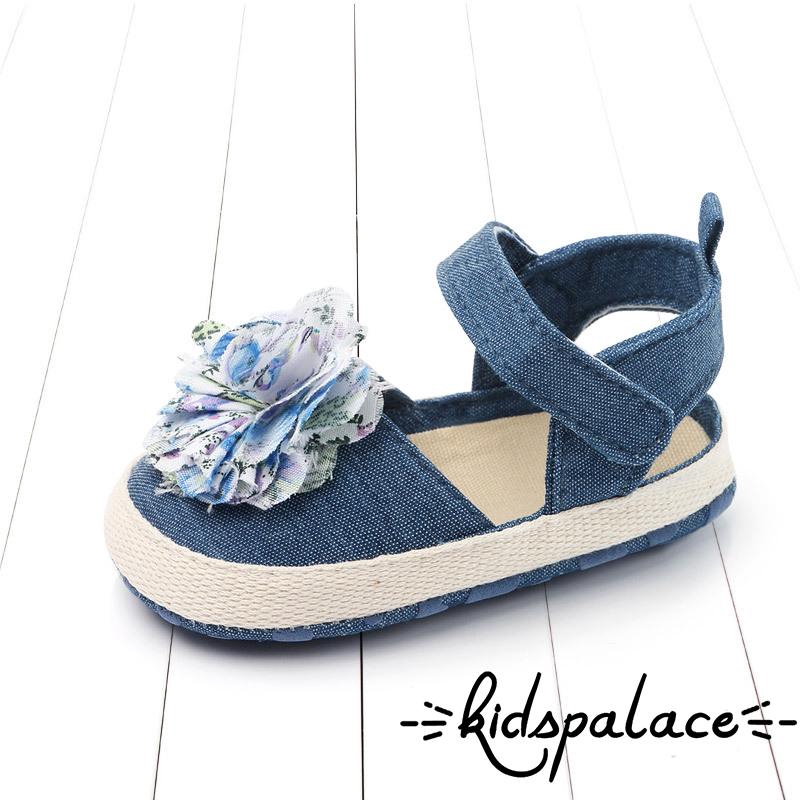 Giày sandal vải đính hoa mềm mại xinh xắn dành cho bé