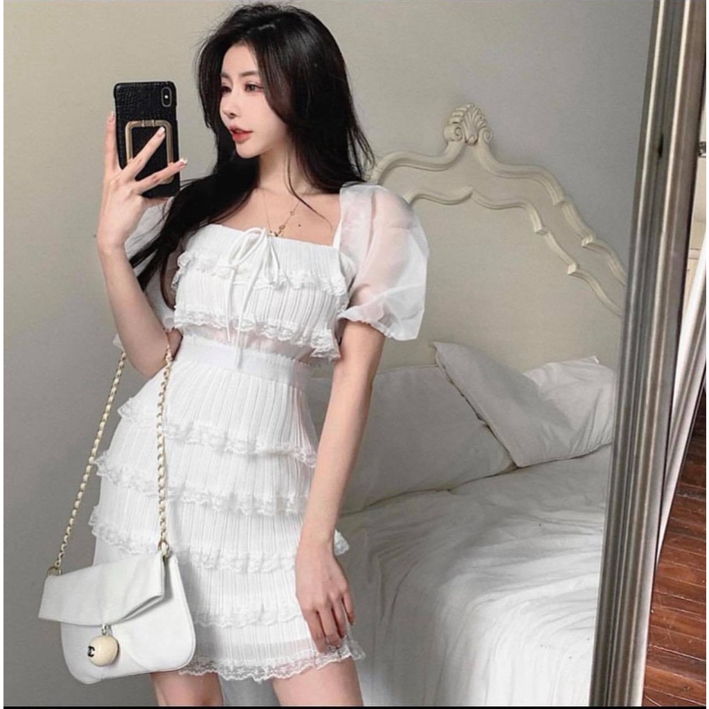 ĐẦM TRẮNG PHỐI TAY VOAN HỞ HƠ LƯNG