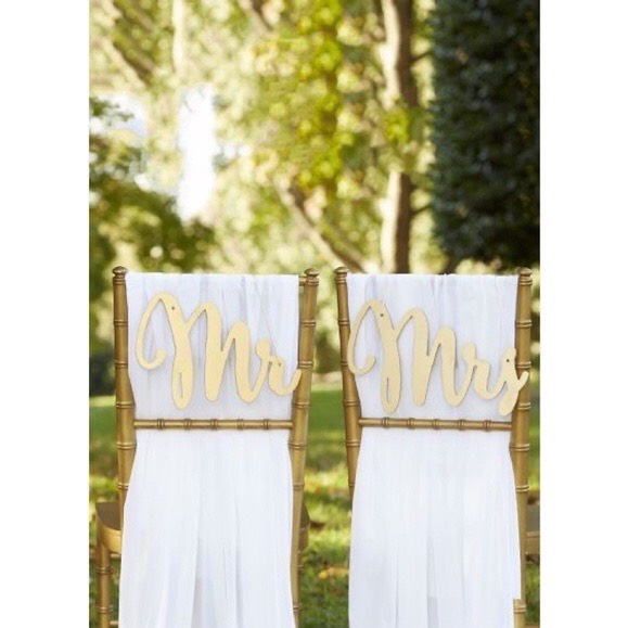Chữ Gỗ Mr Mrs Sơn Trắng Để Bàn Gallery Trang Trí Cưới 15*50Cm| Thao Wedding Guestbook