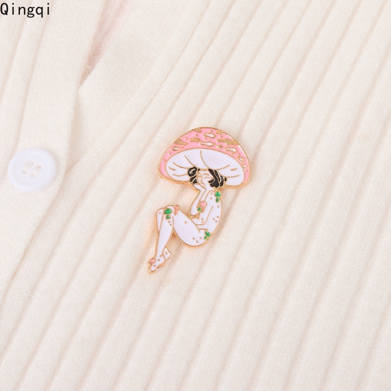 Ghim cài áo Miss Zoe hình cây nấm và cô gái dễ thương