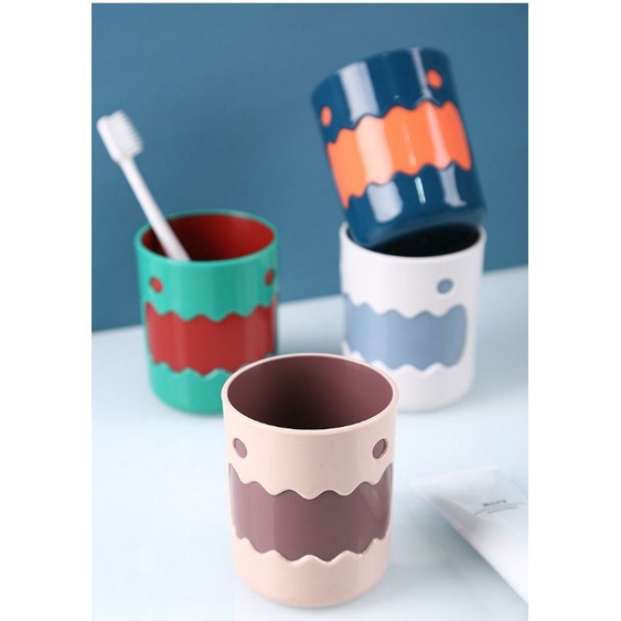 Cốc nước họa tiết hoạt hình