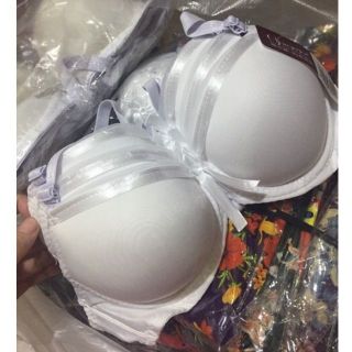 Áo ngực học sinh trơn. Ảnh thật hình tự chụp