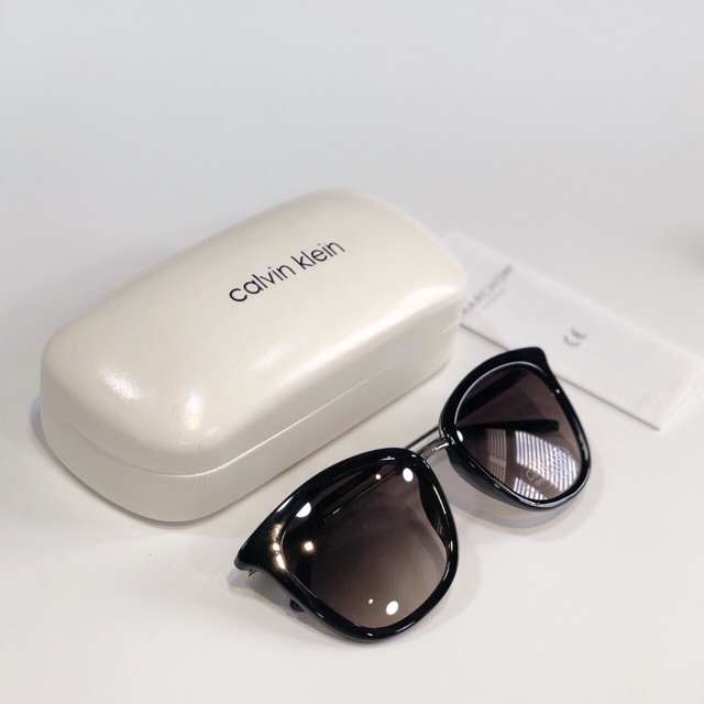 KÍNH CALVIN.KLEIN SIÊU ĐẸP