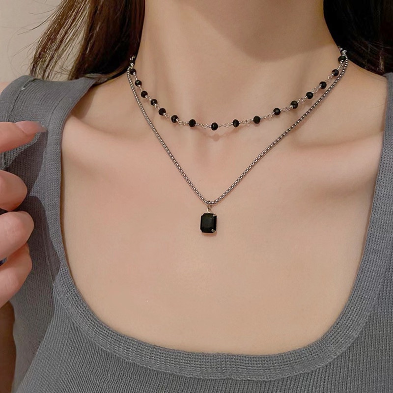 Vòng Cổ 2 Lớp Đính Hạt Đen Sang Trọng