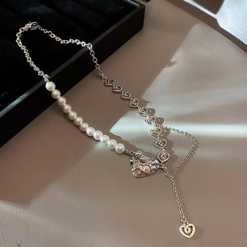 Vòng cổ Kim Loại Mặt Trái Tim Khắc Chữ brroa
