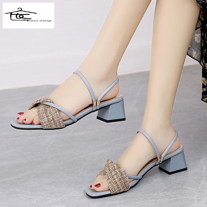 Dép Sandal Cao Gót Đế Dày Hai Cách Đeo Phong Cách Thời Trang Mới Mùa Hè Dành Cho Nữ