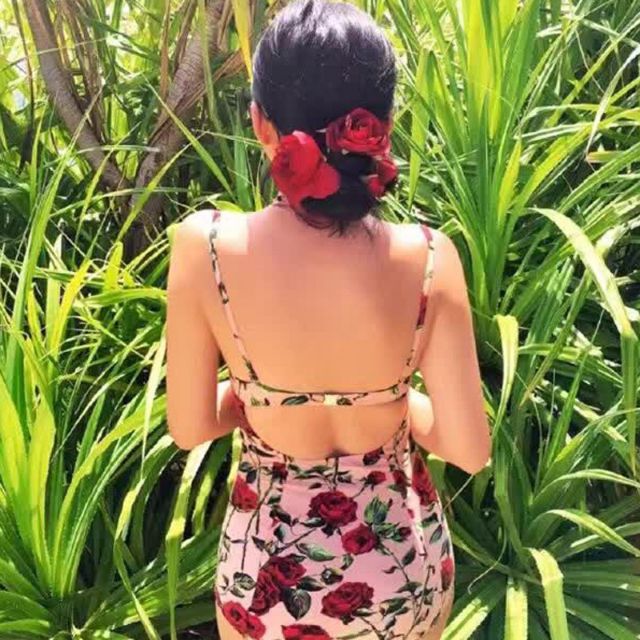 Đồ bơi cúp ngực họa tiết hoa đỏ siêu sang ( kèm hình thật)