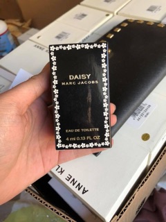 NƯỚC HOA MINI MARC JACOBS AUTH 100%