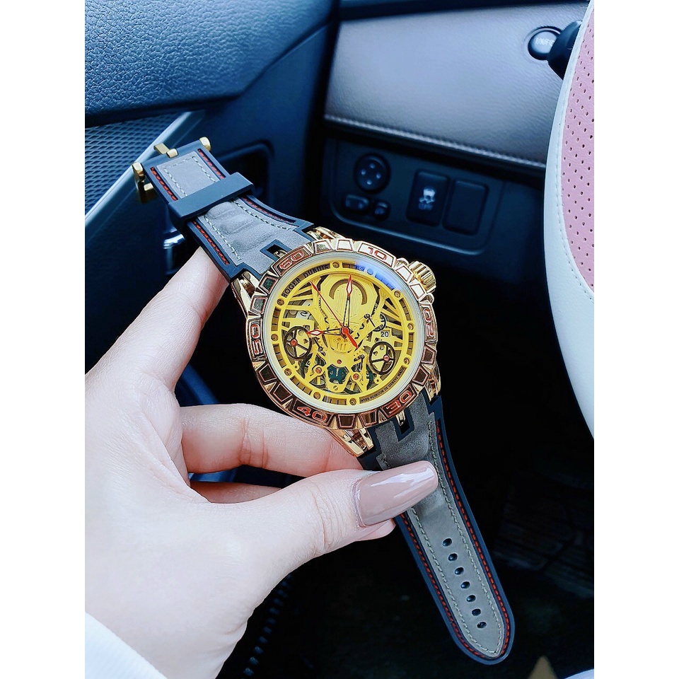 Đồng hồ nam Roger Dubuis máy pin - dây da - size 48mm