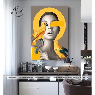Tranh canvas CÔ GÁI BÊN CHIM VÀNG hiện đại sang trọng gồm khung