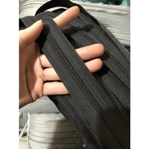 đầu khoá/ củ khoá gắn dây kéo răng cước