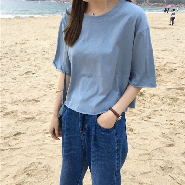 Áo thun form rộng croptop