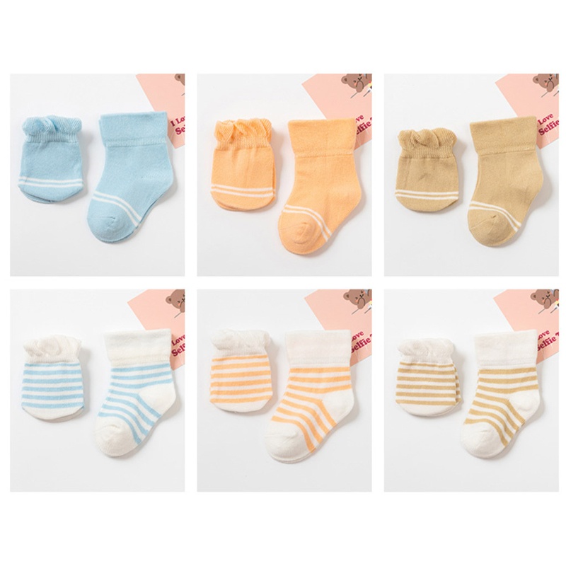 Set 4 Đôi Găng Tay + Vớ Mềm Mại Co Giãn Chống Trầy Dành Cho Bé 0-3 Tháng Tuổi