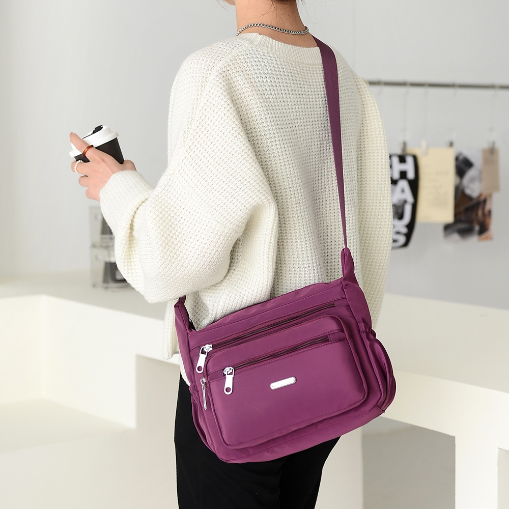 Túi Đeo Chéo Vải Oxford Siêu Nhẹ Nhiều Ngăn Tiện Dụng Cho Nữ