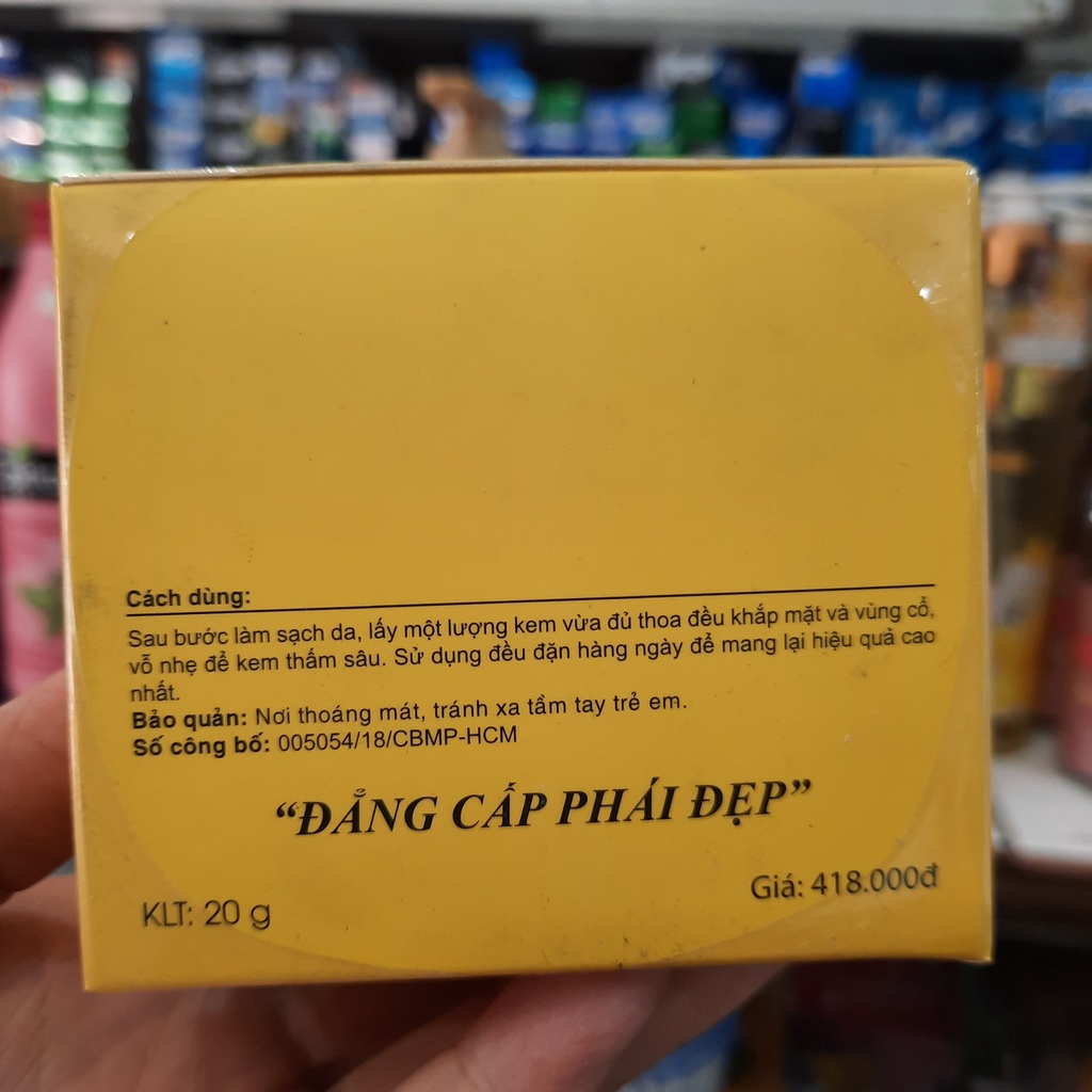 Kem dưỡng trắng da chống nắng nắng Zara Luxury 20g