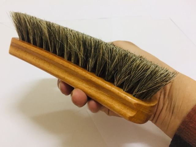 Bàn chải đánh giầy lông ngựa