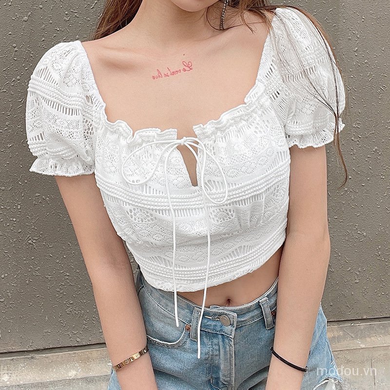 Áo Croptop Tay Ngắn Phối Ren Hoa Thiết Kế Thanh Lịch