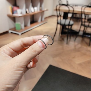 Nhẫn xoắn kiểu dáng thời trang đơn giản