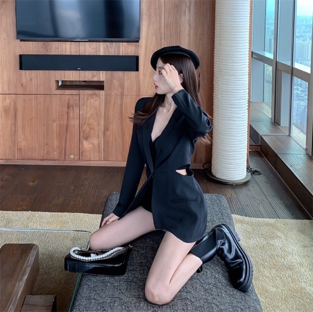 Áo Vest / Blazer đen khoét eo sexy cá tính