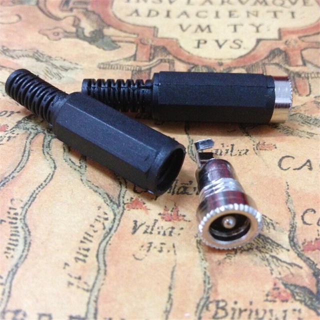 ✅1 cặp jack dc-dc 2A 5.5*2.1mm tự hàn dây.Giắc nối dây