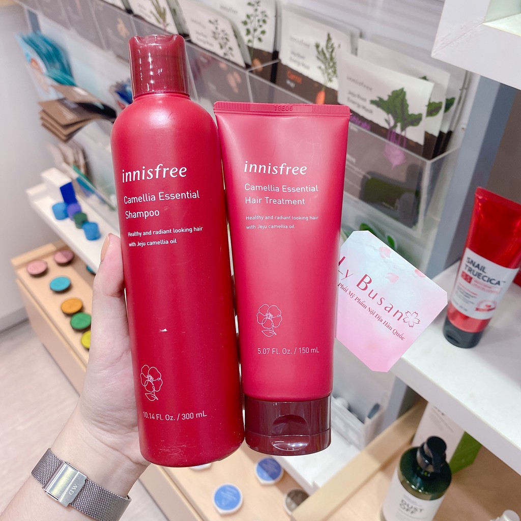 DẦU XẢ TÓC INNISFREE CAMELLIA ESSENTIAL HAIR CONDITIONER 150ML