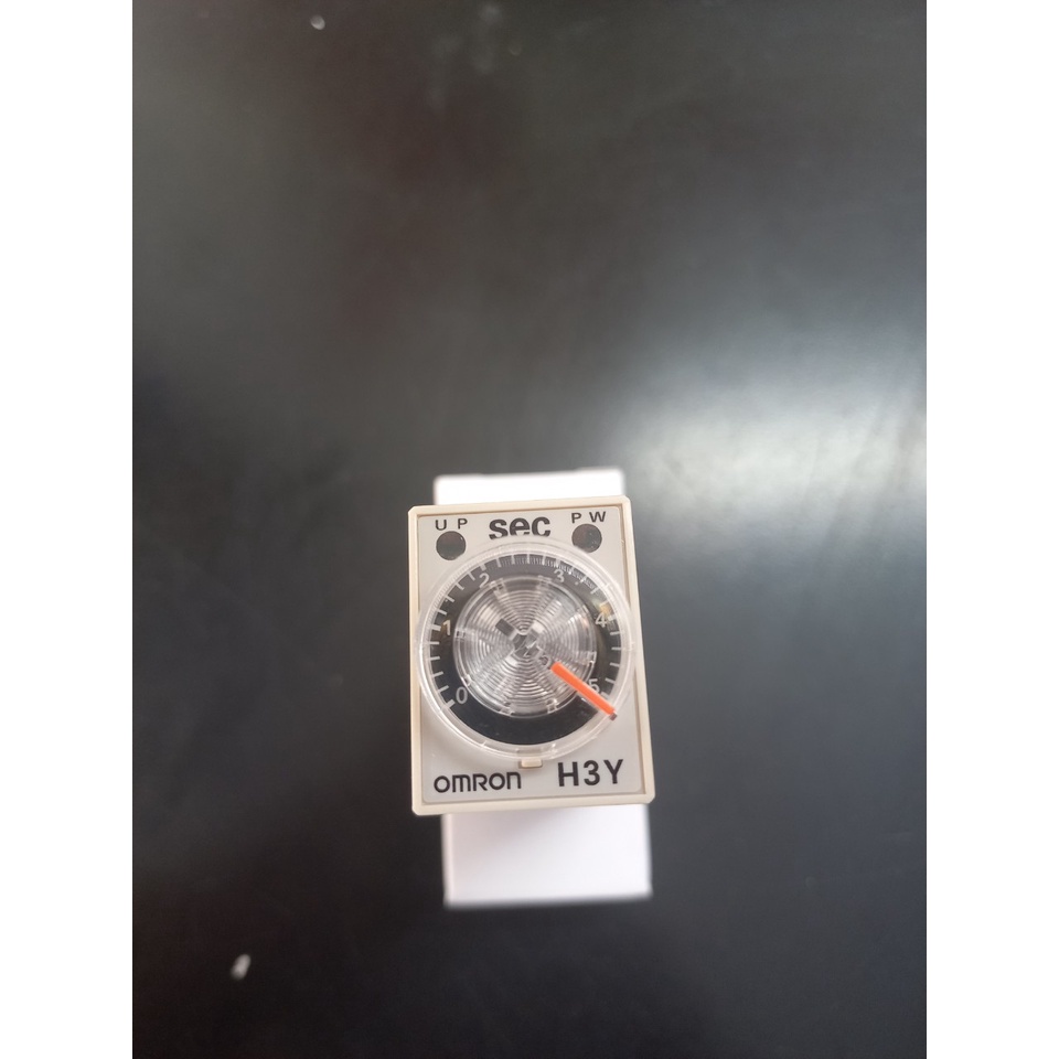 Đồng hồ timer H3Y-2-C DC24 5S