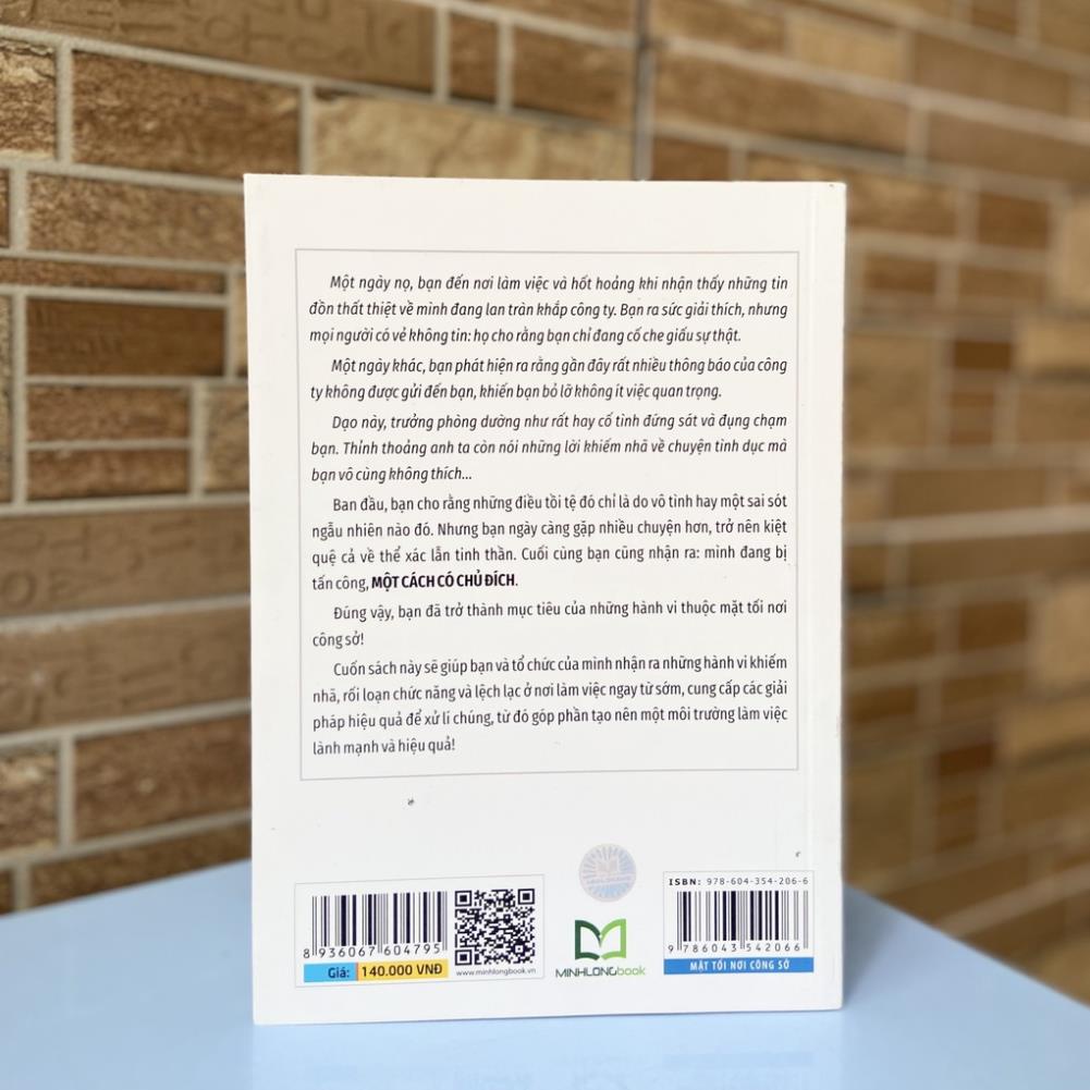 Sách: Mặt Tối Nơi Công Sở - Minh Long Book