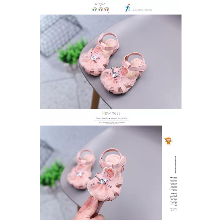 Giày Sandal Đế Mềm Phát sáng Xinh Xắn Cho Bé Gái Hàng Quảng Châu Cao Cấp (LX-2)