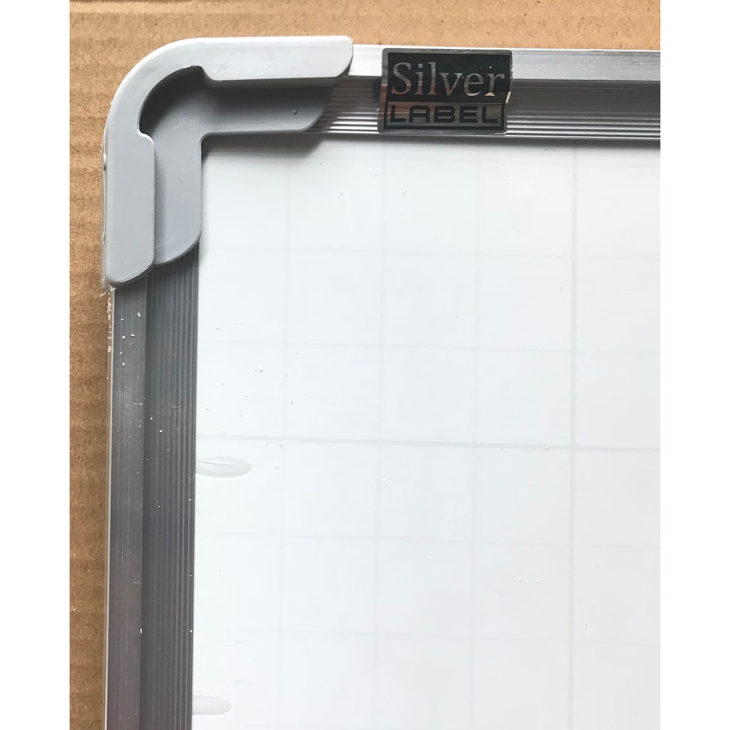 Bảng từ trắng kẻ ô ly rèn chữ KT: 600 x 800 mm - hãng phân phối