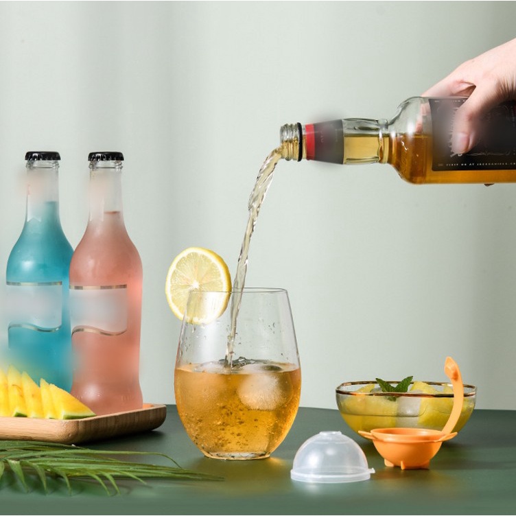 Khuôn Làm Đá Hình Quả Bóng 3 Màu Sắc Độc Đáo Tiện Dụng Cho Nhà Bếp