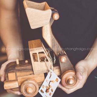 Xe xúc lật lắp ráp gỗ