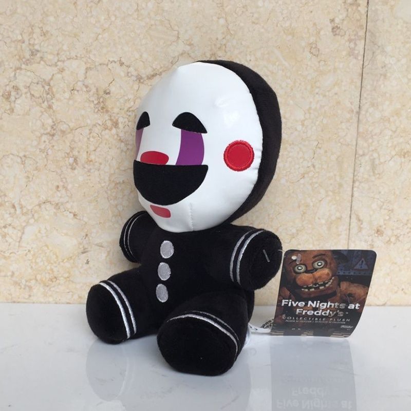 Đồ chơi nhồi bông Freddy Bear Foxy Bonnie trong game kinh dị Five Nights at Freddy's