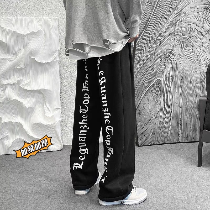 Quần jogger chữ sau chốt gấu KA Closet chất bo tăm dầy mịn đẹp, from to dài rộng unisex nam nữ mặc được