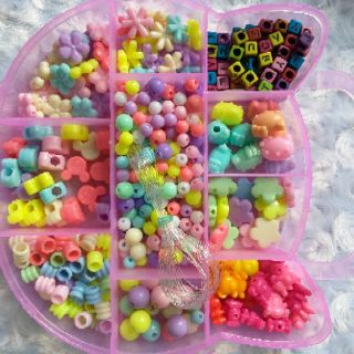 Hộp kitty xâu chuỗi. Giá 55k