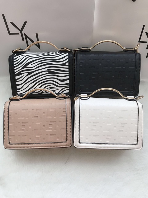 𝐓𝐮́𝐢 𝐋𝐲𝐧 cặp