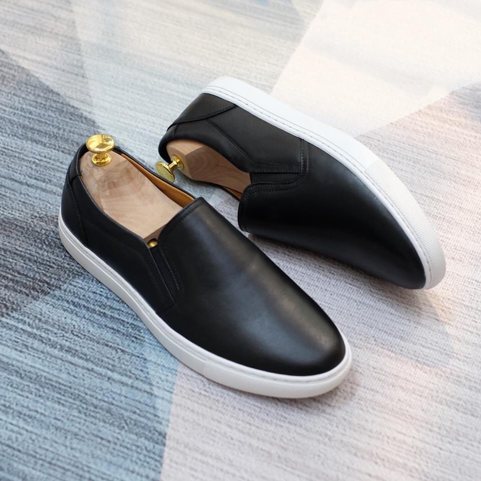 Giày lười nam slip on cực đẹp ZL08 Đen - Giày lười da giá rẻ BH 12 tháng | BigBuy360 - bigbuy360.vn