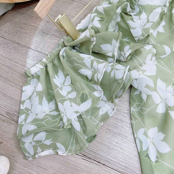 Đầm Hoa Xanh Trễ Vai Bèo