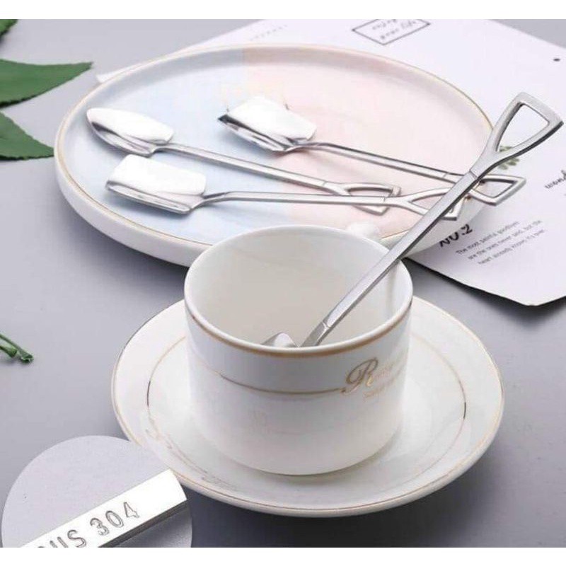 Sét 4 Thìa Thiết Kế Hình Xẻng Sáng Tạo Độc ĐáoSHOPEMTRANG07Muỗng Hình Xẻng Xúc Thức Ăn Bằng Thép Không Gỉ Sáng Tạo