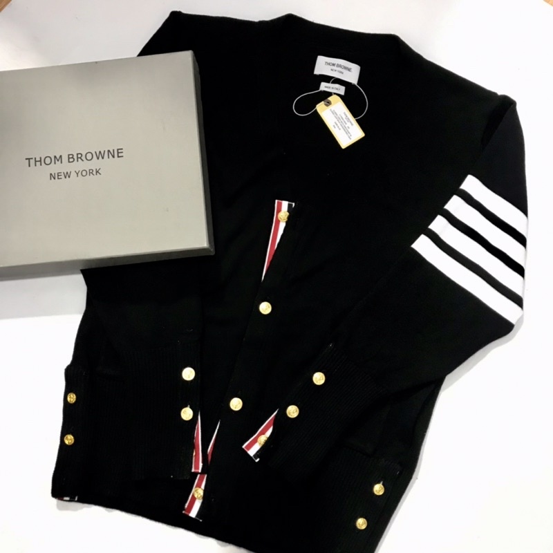 Áo khoác len cardigan thom brown  đen cao cấp cúc vàng