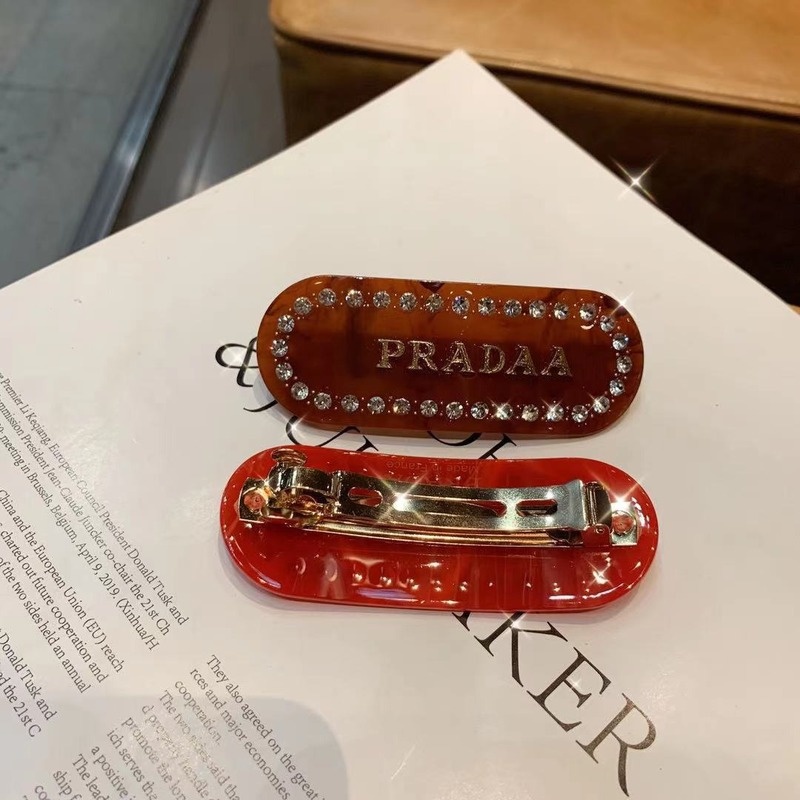 Kẹp Tóc Chữ Cái Đính Đá Bằng Nhựa Acrylic Màu Sắc Kẹo Ngọt Xinh Xắn